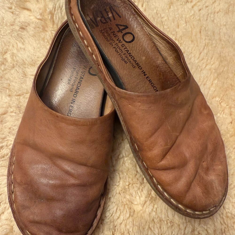 VIBAe Roma slippers